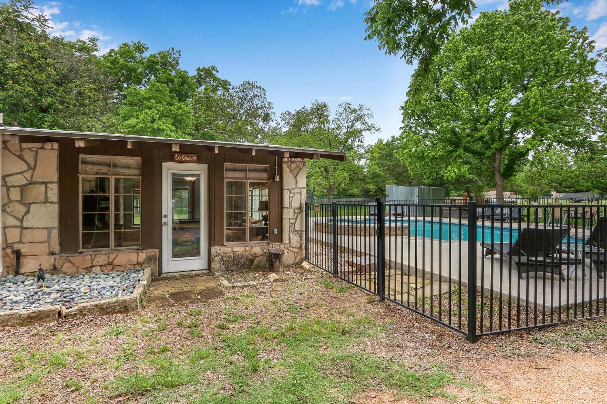 Rock House On Cypress Creek Villa Уимбърли Екстериор снимка